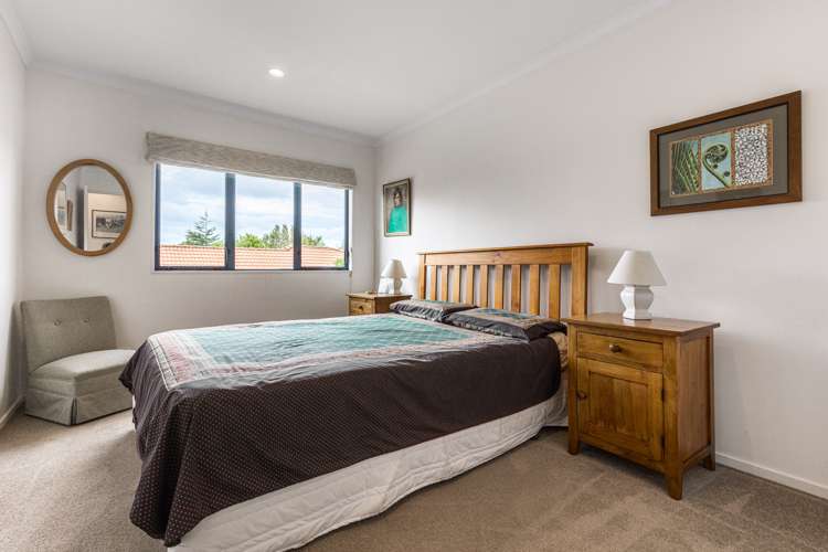 14 Canterbury Park Lane Ellerslie_12