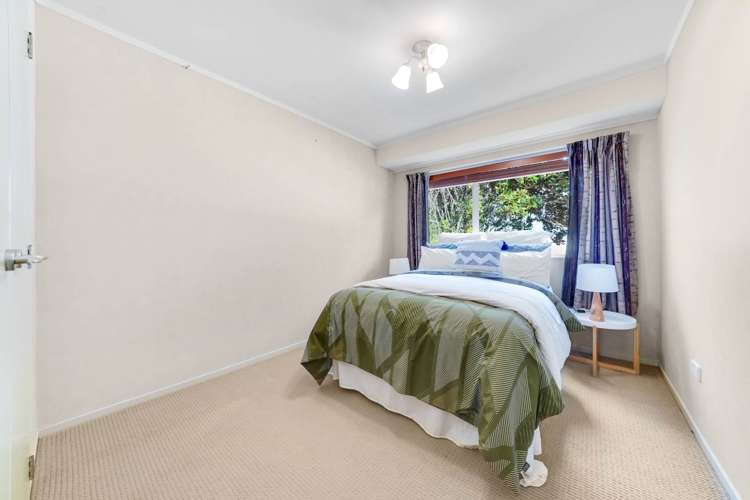 2 Longford Park Drive Takanini_24