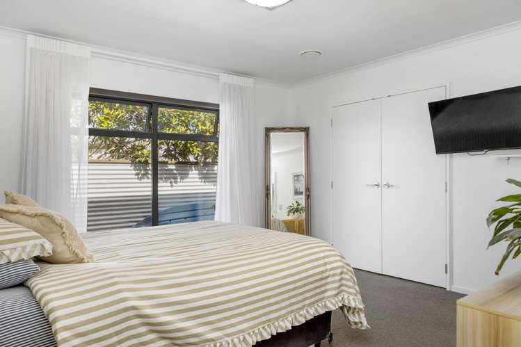 17 Windsor Street Richmond Heights_10