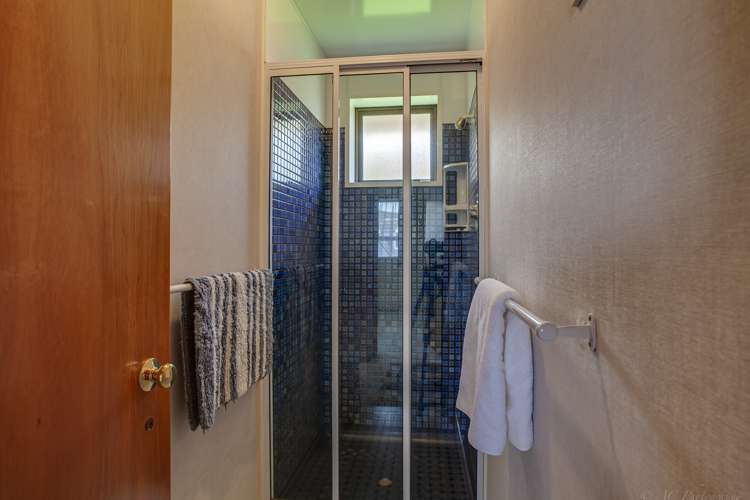 1 Lachlan Place Marchwiel_9