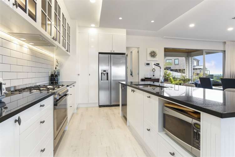 33 Cassidy Drive Orewa_9