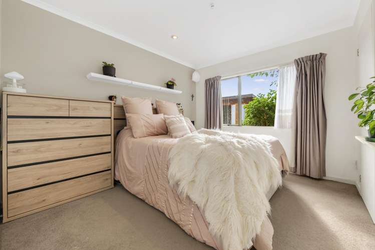 11 Ballydonegan Rise East Tamaki_25