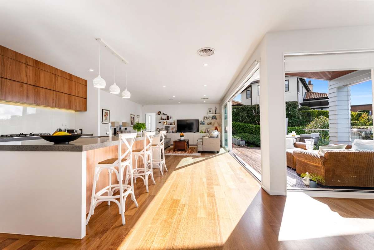14 Tauwaka Crescent_2