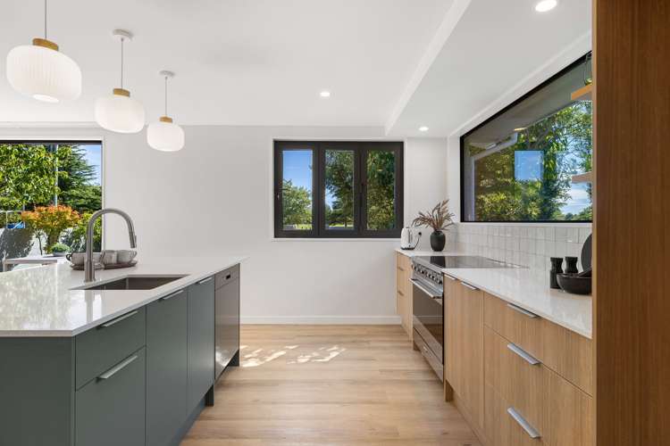 429 Avonhead Road_4