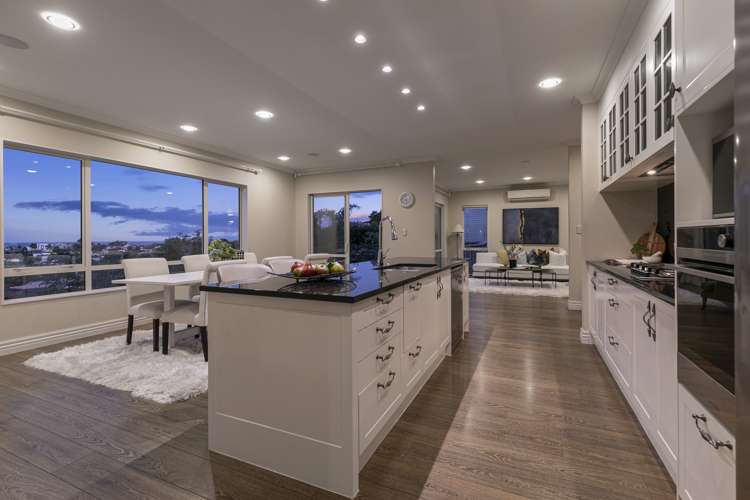 188 Whangaparaoa Road Red Beach_6