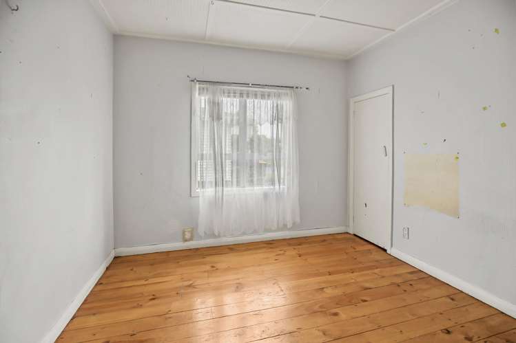 24 Station Road Paeroa_9