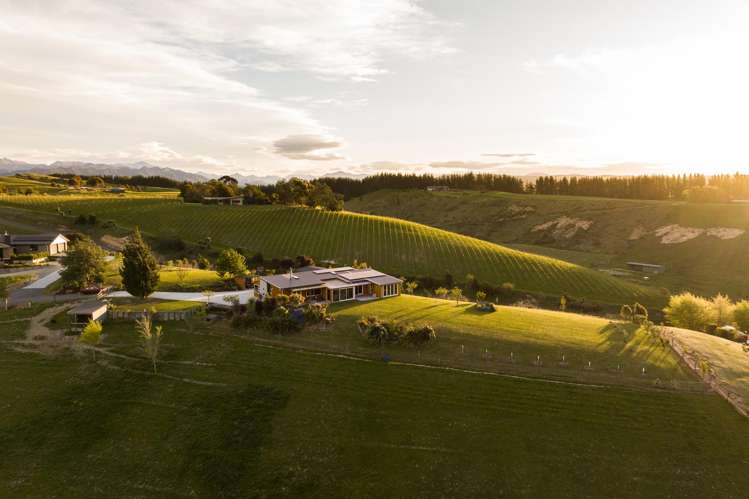 286 Delta Lake Heights Renwick_25