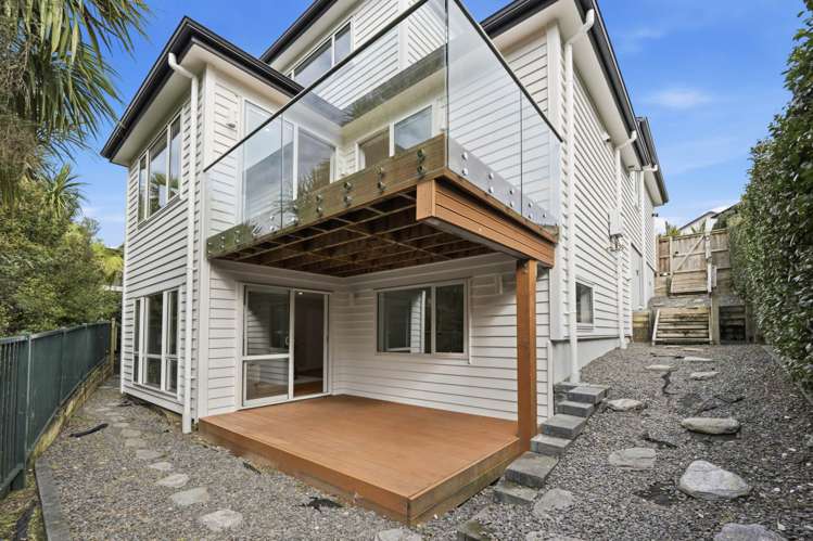 104 Admirals Court Drive Greenhithe_14