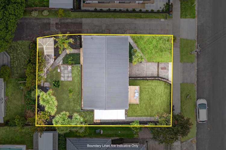 6 Kingsway Avenue Sandringham_17