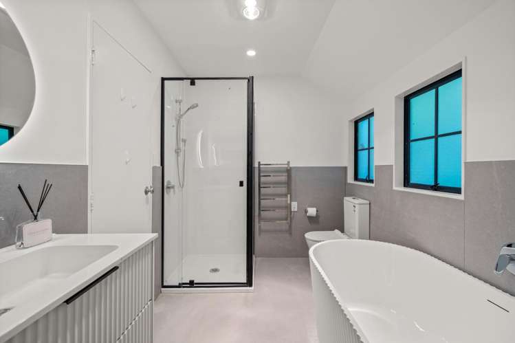 3/19 Langana Avenue Browns Bay_11