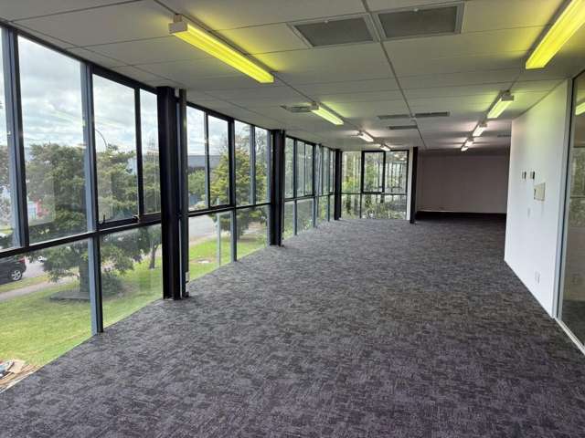 1/60 Cryers Road East Tamaki_4