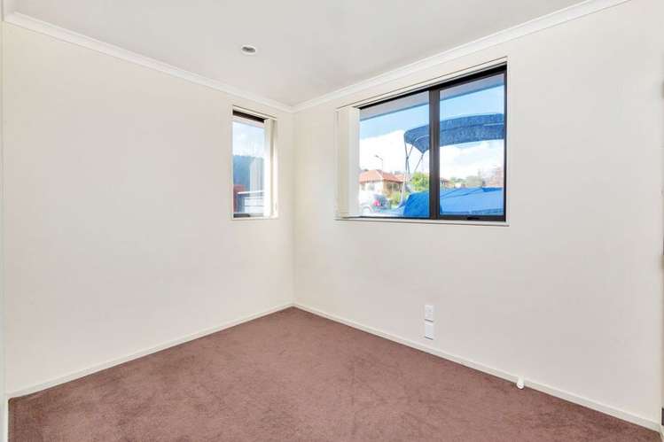 8 Keri Vista Rise Papakura_21