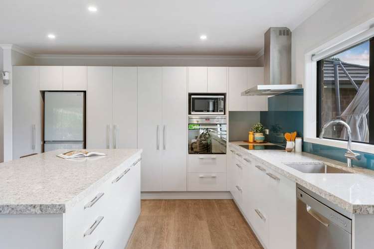 4 Armstrong Way Waiuku_5