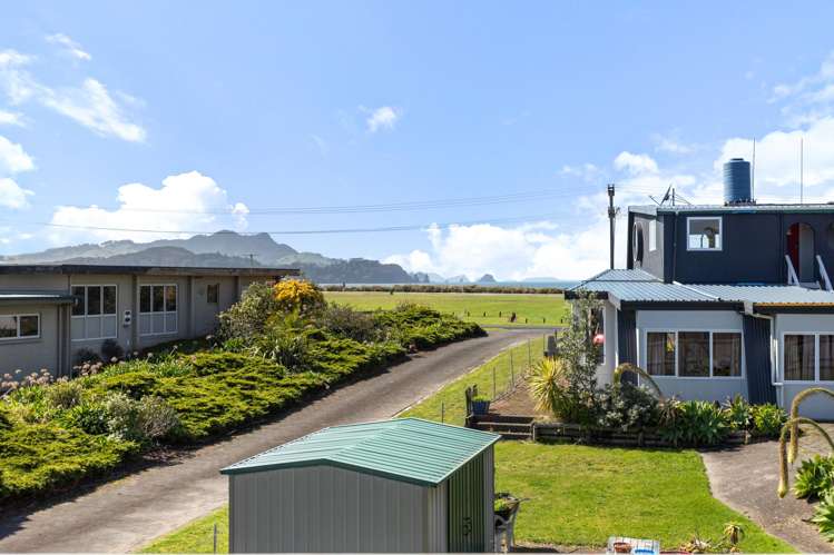 1A and 1B Bruce Street Whitianga_13