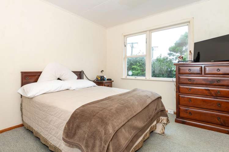 5 The Strand Wainuiomata_6