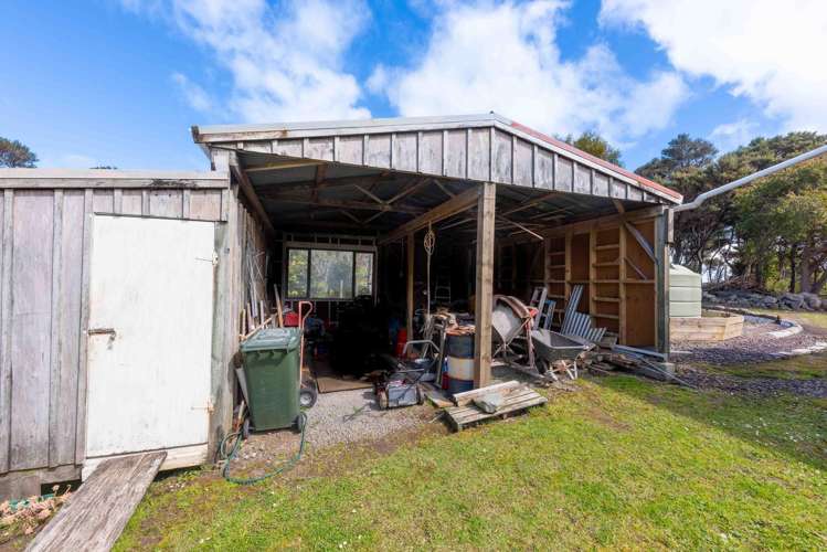 196 Newton Road Omapere_19