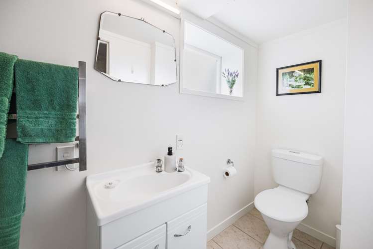 2/233b Hillsborough Road Mount Roskill_17