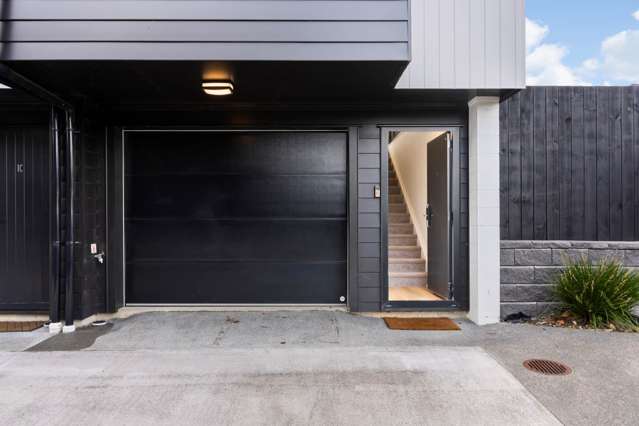 1B Stott Avenue Birkdale_2