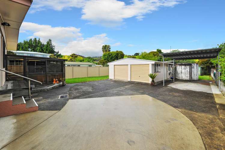 15 Kawakawa-Orere Road Kawakawa Bay_13