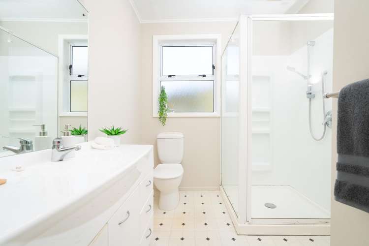 100 Tilley Road Paekakariki_18
