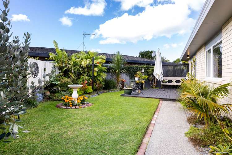 9/54 Lakeside Drive Orewa_13