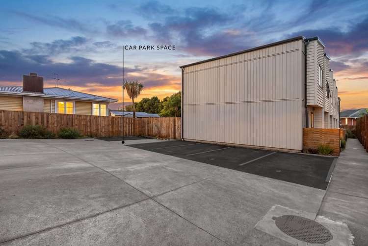 5/9 Flanshaw Road Te Atatu South_10