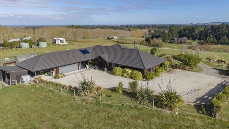 626 Carrs Road_2