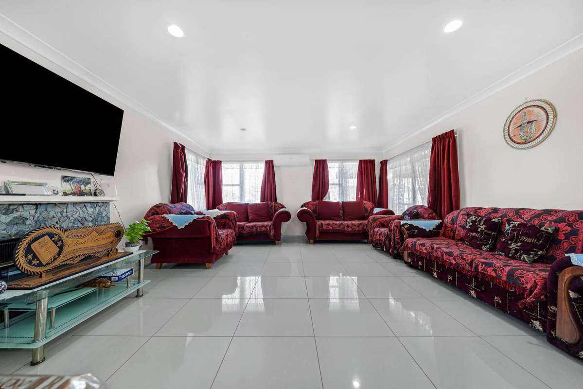 53 Burbank Avenue_5