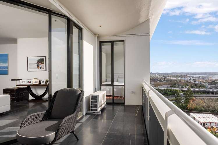 9A/22-28 Beresford Square Auckland Central_24