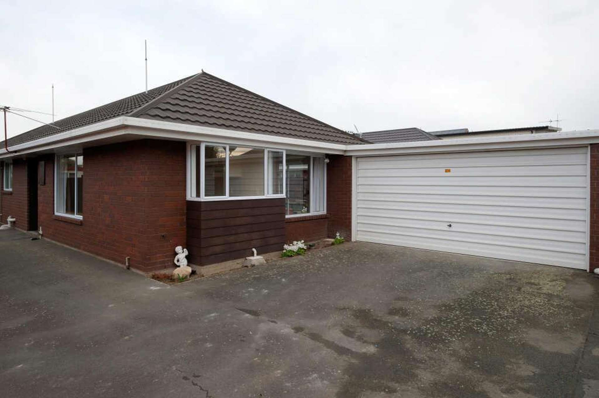 2/38 Maxwell Street Riccarton_0