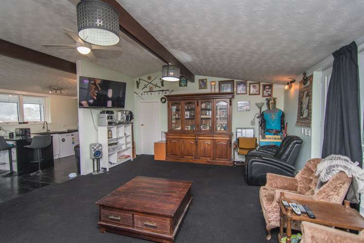 64 Ranui Avenue Waimataitai_6