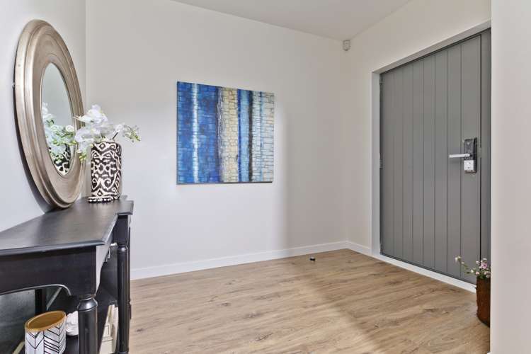 2 Kiwa Crescent Gulf Harbour_23