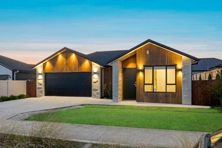 8 Holcroft Street Papakura_20