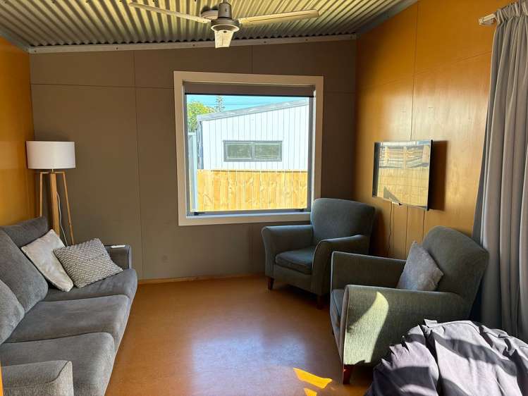 22 Babbacombe Avenue Otaki Beach_3