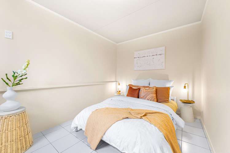 33 Old Lake Road Narrow Neck_16