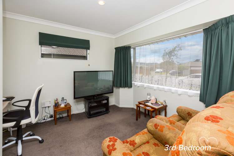 10 Talbot Grove Trentham_13