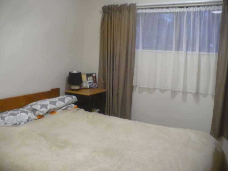 61 Vodanovich Road Te Atatu South_6