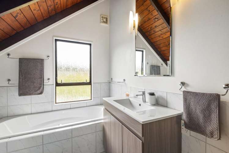 2/38 Gatman Street Birkdale_11