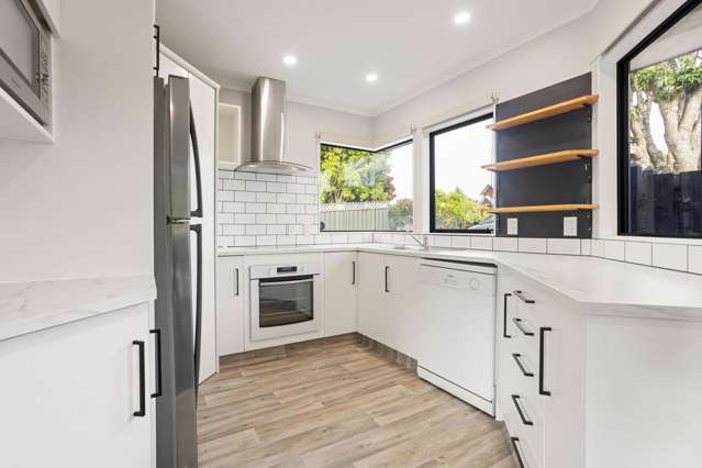 51 Sunnyhills Avenue Glenview_3