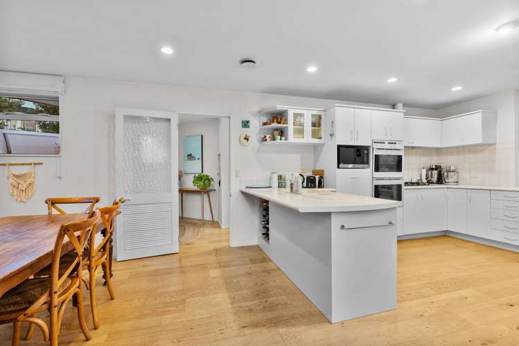 2/7 Morton Avenue Forrest Hill_11