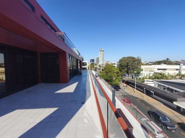 159 Hurstmere Road Takapuna Industrial_2
