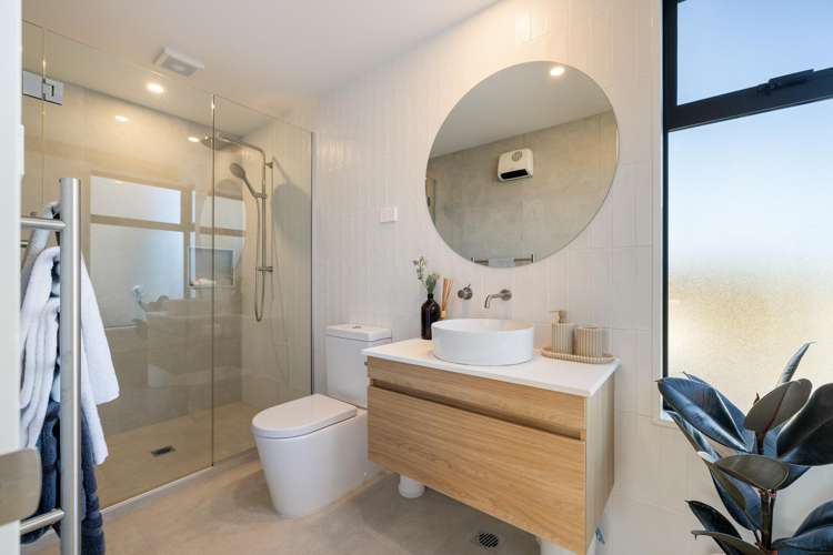 93 Innes Road St Albans_8