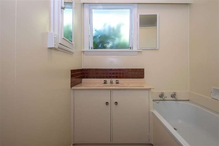 8 Dunbeath Street Blenheim Central_13