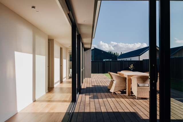 Mountain Views. Modern Living.