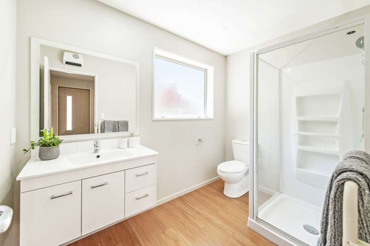 54 Thackeray Place Waltham_10