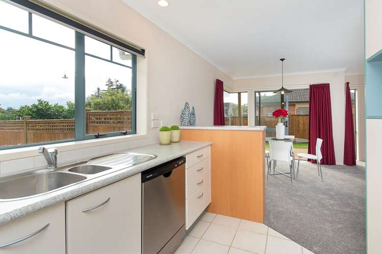 69 Sheriff Place Randwick Park_10