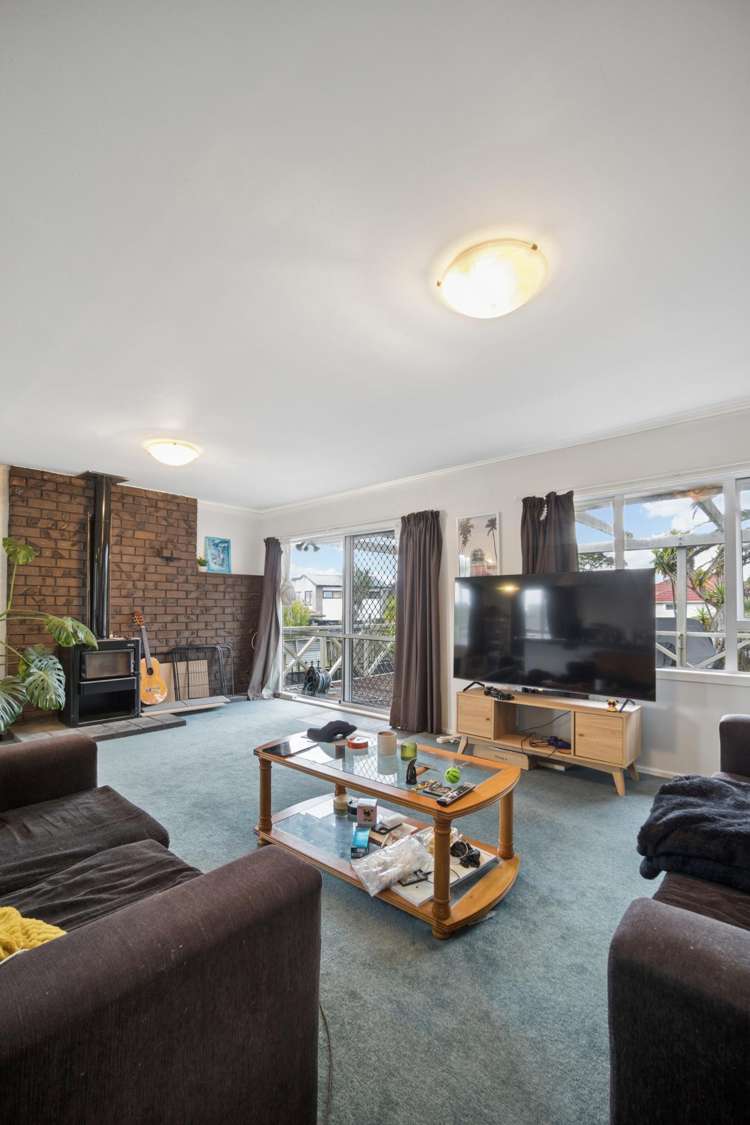 13 Gladfield Lane Te Atatu Peninsula_9