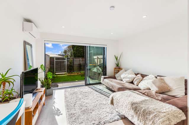 2/12 Tawa Road Te Atatu Peninsula_2