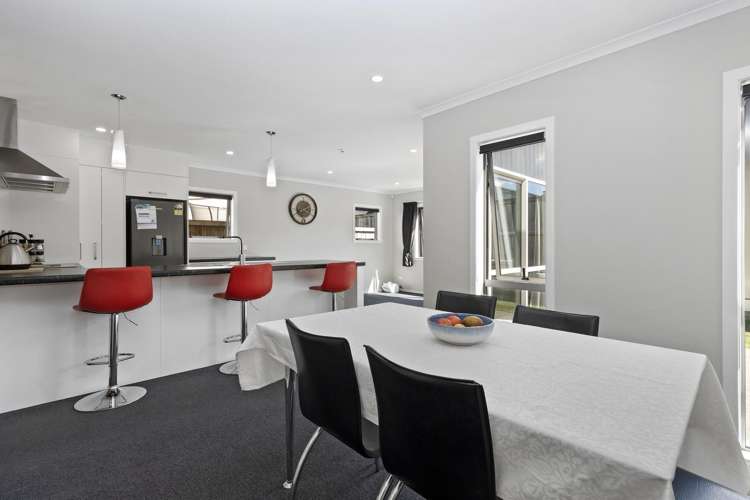 39 Tennille Street 2743_6