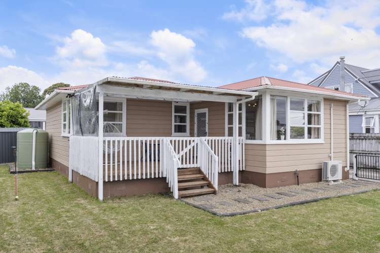 33 Cobham Crescent_0